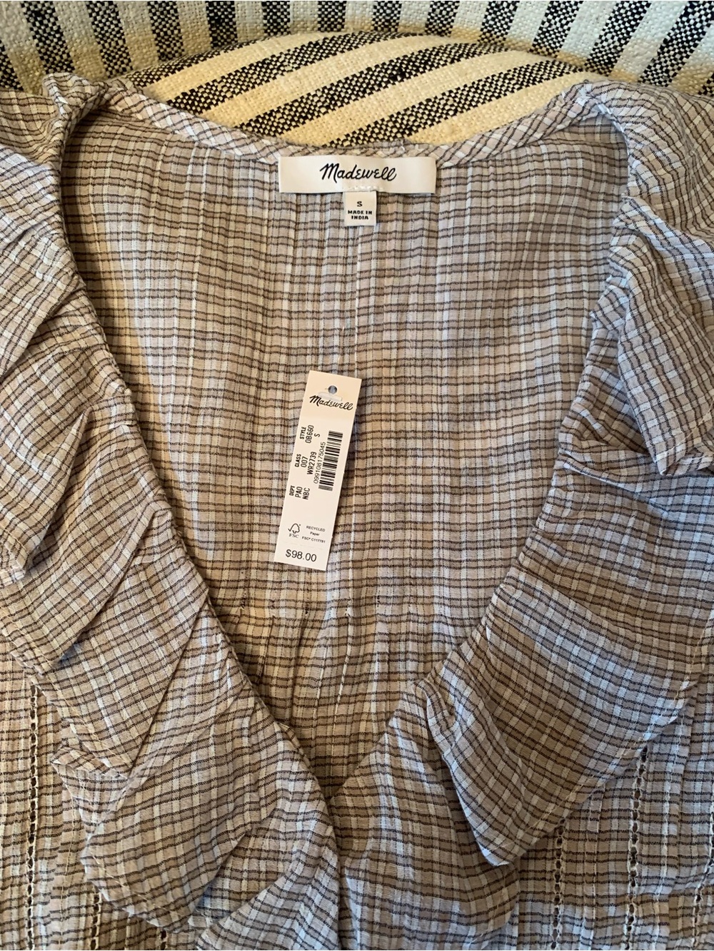 Madewell Beige Ruffle V-Neck Button-Front Blouse - Picture 9 of 9